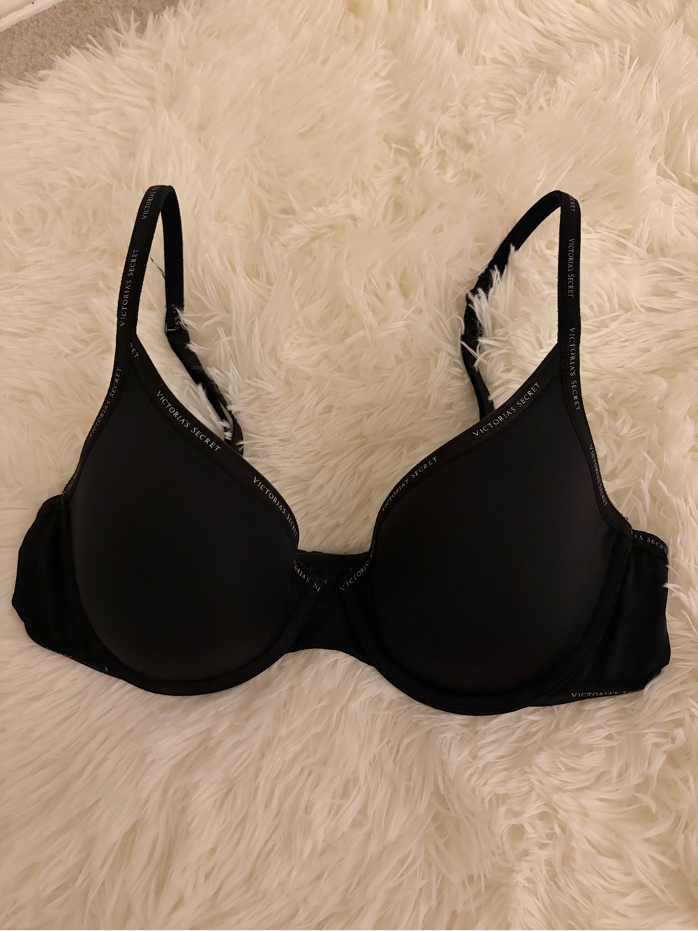 Victoria's Secret Black Smooth T-Shirt Bra with Logo Trim
